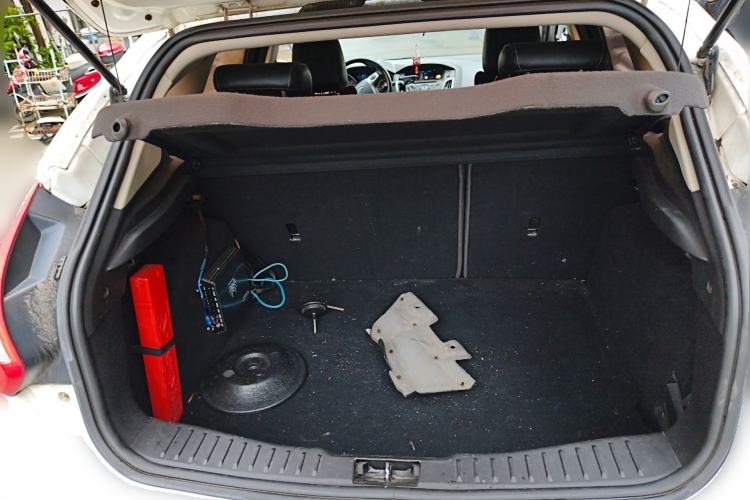 Used Ford Focus 2012 Hatchback 1.6L Automatic Fashion Edition Trunk