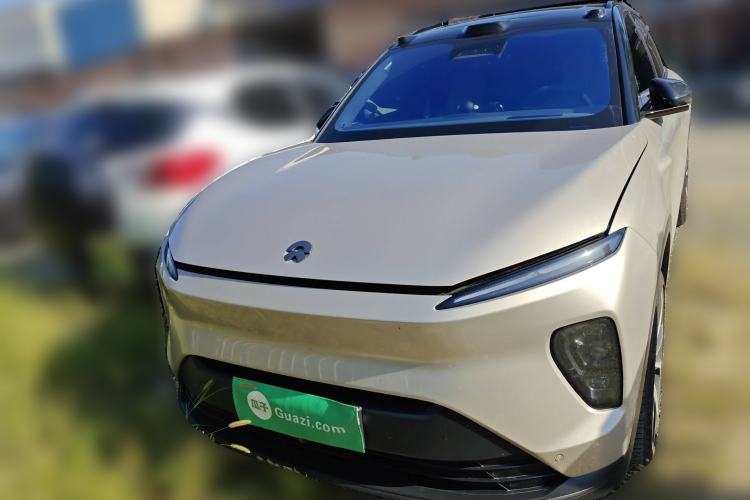 Used Nio ES8 2024 75 kWh Front