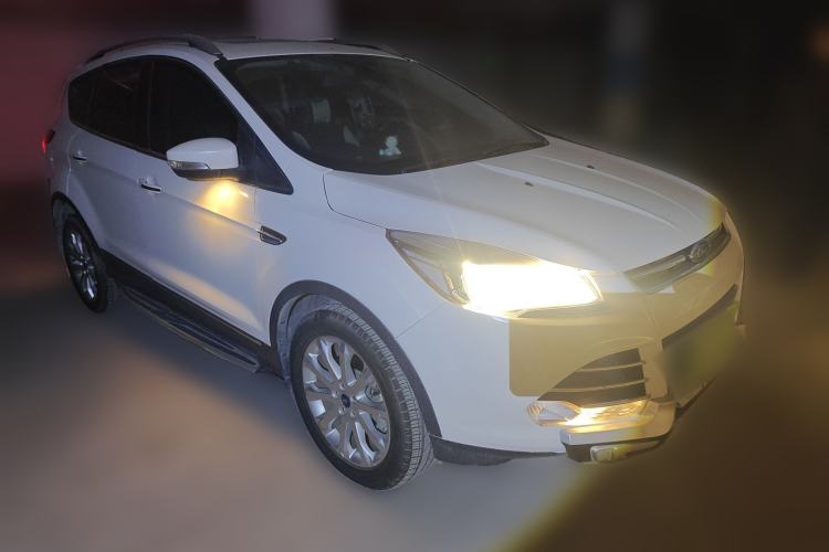 Used Ford Kuga 2015 2.0L GTDi Four-Wheel Drive Elite Model