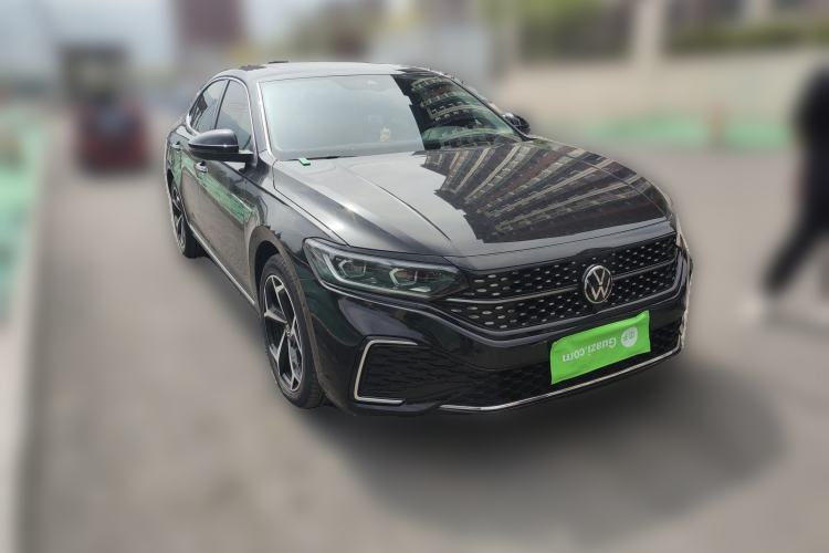 Used Volkswagen Passat 2023 Restyled 330TSI Starry Luxury Edition
