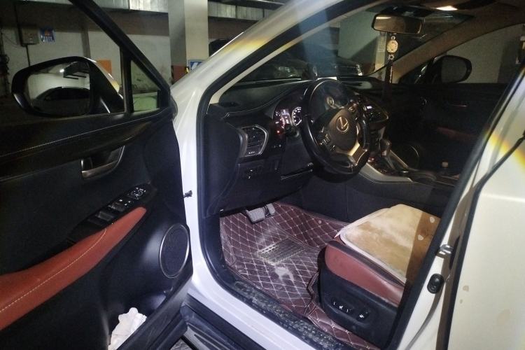 Used Lexus NX 2015 200T All-Wheel-Drive Fēngshàng Edition Driver Seat