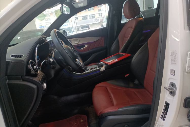 Used Mercedes-Benz GLC Coupe 2021 GLC 260 4MATIC Coupe SUV
