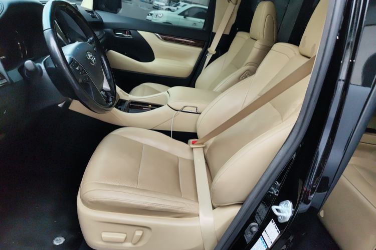 Used Toyota Alphard 2020 Dual-Engine 2.5L Luxury Edition
