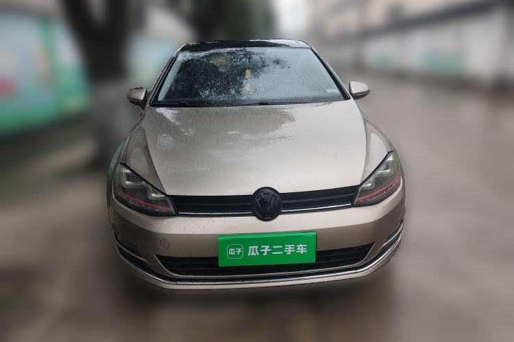 Used Volkswagen Golf 2015 1.4TSI Automatic Luxury Model
