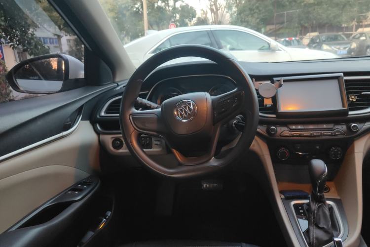 Used Buick GT 2016 15N Automatic Elite Edition Steering Wheel