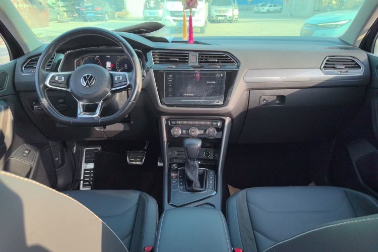 Used Volkswagen Tiguan L 2021 330TSI Automatic Two-Wheel Drive R-Line Enhanced Edition