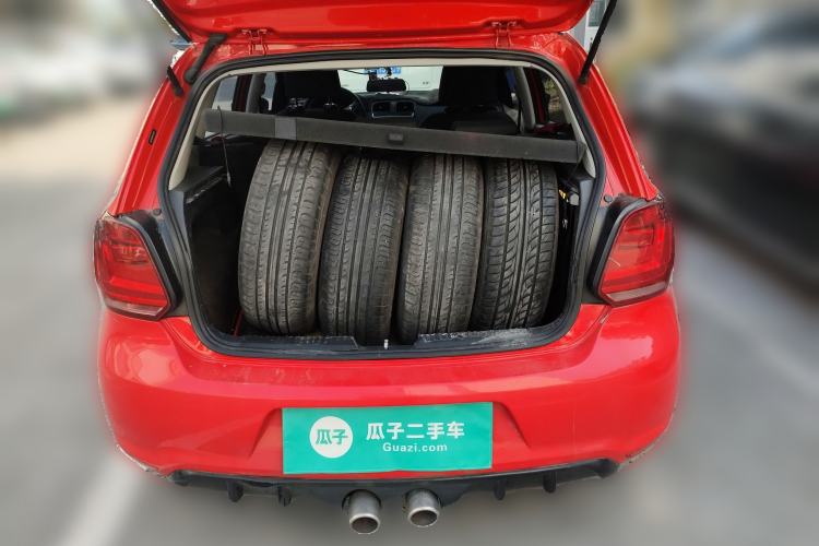 Used Volkswagen Polo 2016 1.4L Manual Fashion Model