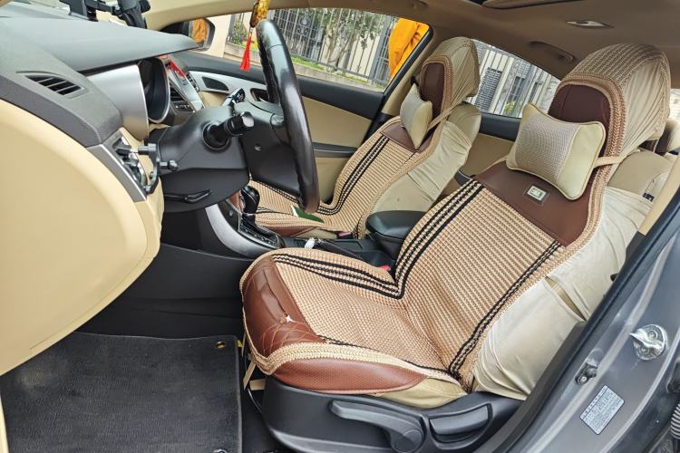 Used Hyundai Elantra (5th Generation / Langdong) 2012 1.6L Automatic Prestige Model