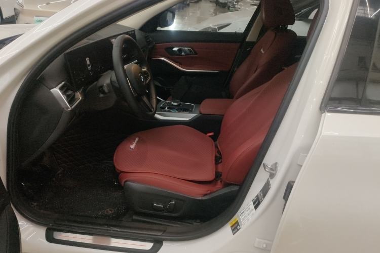 Used BMW i3 2024 eDrive 40 L Midnight Edition
