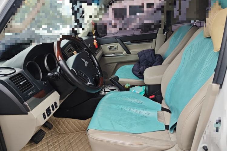 Used Mitsubishi Pajero 2018 V97 3.8L 5-Door GLS Sunroof – U.S. Specification