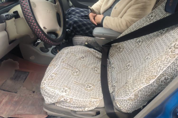 Used Chery QQ3 2012 Fashion Edition 1.0L Manual Champion Version Left Front Seat