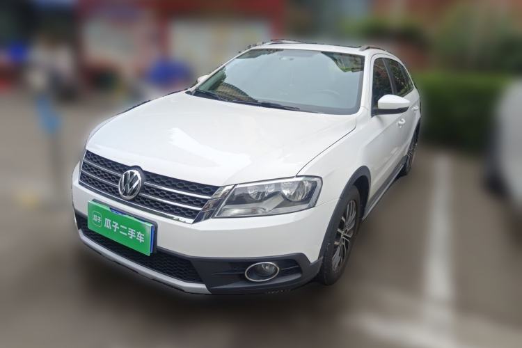 Used Volkswagen Cross Lavida 2014 1.4TSI DSG