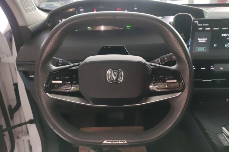 Used CHANGAN UNI-K iDD 2022 Blue Whale iDD 130km 1.5T Prestige Model
