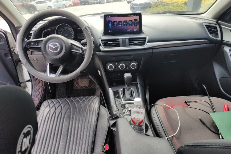 Used Mazda 3 Axela 2019 Cloud-Controlled Version Sedan 1.5L Automatic Comfort Trim China VI Standard
