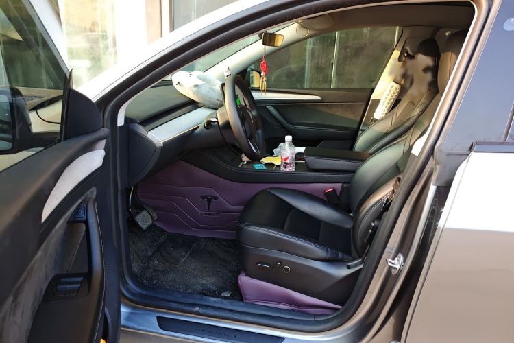 Used Tesla Model Y 2024 Rear-Wheel-Drive Version