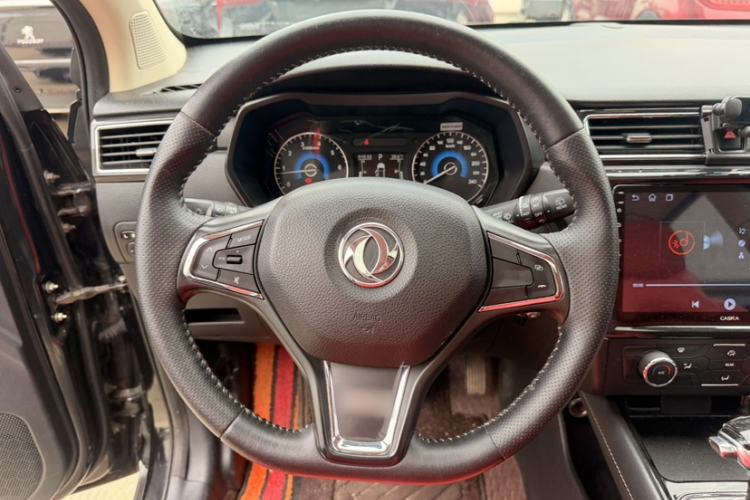 Used Dongfeng Fengon 580 2017 1.5T CVT Comfort Model Steering Wheel
