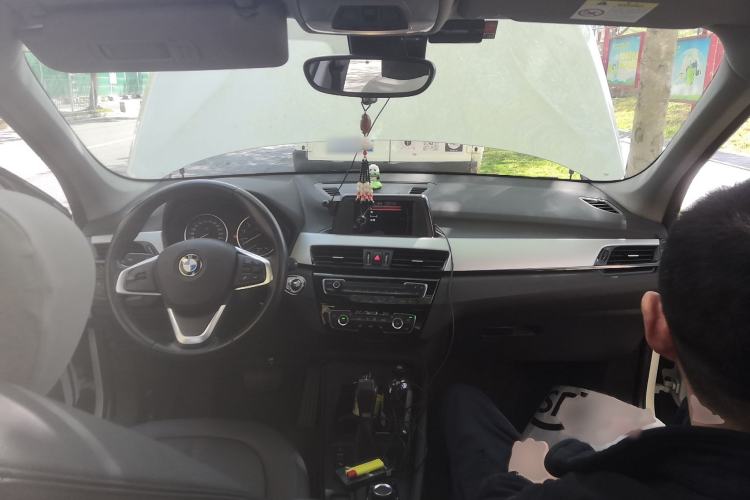 Used BMW X1 2016 sDrive18Li Premium Edition