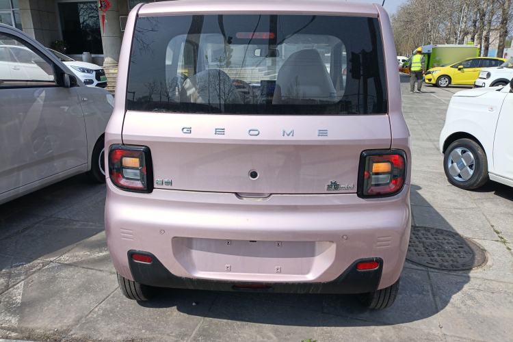 Used Geely Galaxy Panda 2024 Panda Mini 200km Endurance Bear