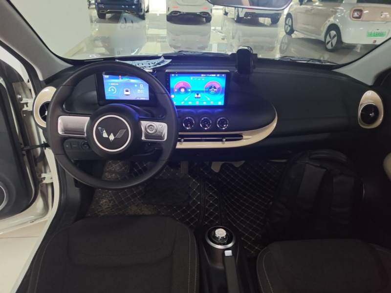 Used Wuling Bingo 2024 203km Light Edition — 9