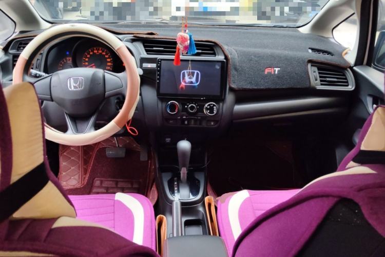 Used Honda Fit 2018 1.5L CVT Comfort Sunroof Version