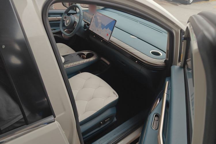 Used Baojun Cloud 2023 460 Max Lingxi Version