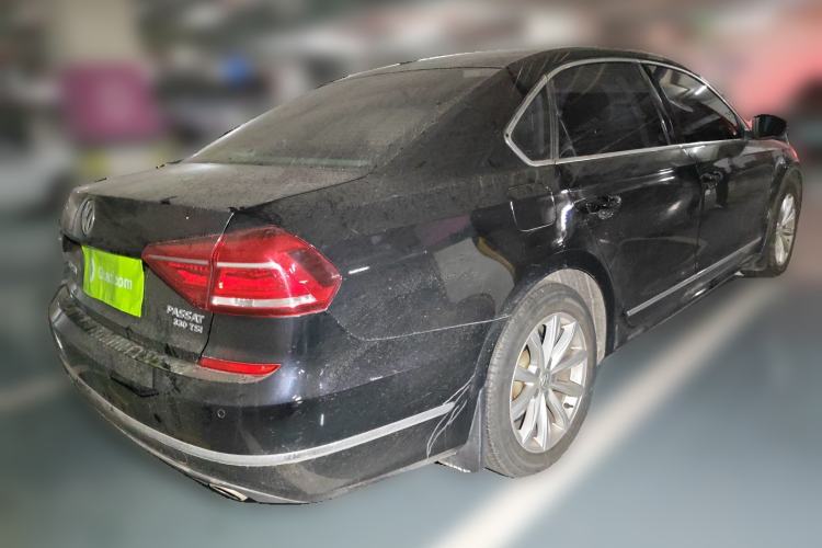 Used Volkswagen Passat 2017 330TSI DSG Luxury Edition Rear Right 45 Deg