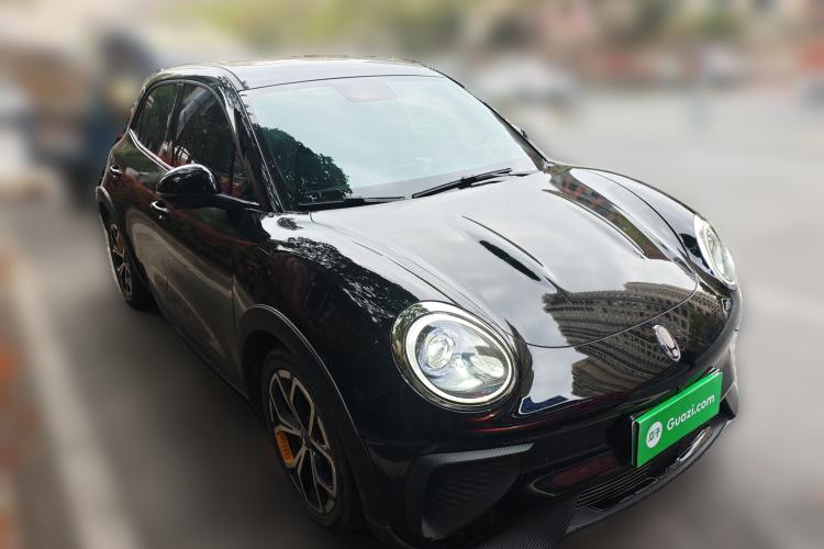 Used ORA Good Cat GT 2023 Mulan Edition 401km Prestige Version Front Right 45 Deg