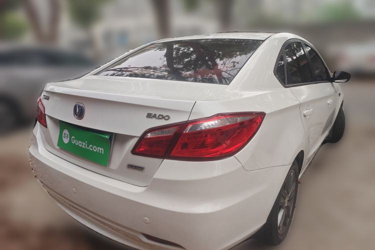 Used CHANGAN Eado 2015 1.6L Manual Luxury Model China IV Standard