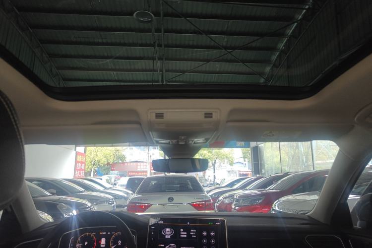 Used Volkswagen Tayron 2023 280TSI Two-Wheel-Drive Luxury Plus Advanced Version
