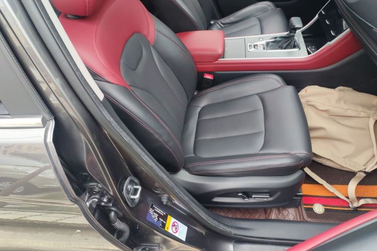 Used Changan CS75 2022 Blue Whale Edition 1.5T DCT Prestige Model
