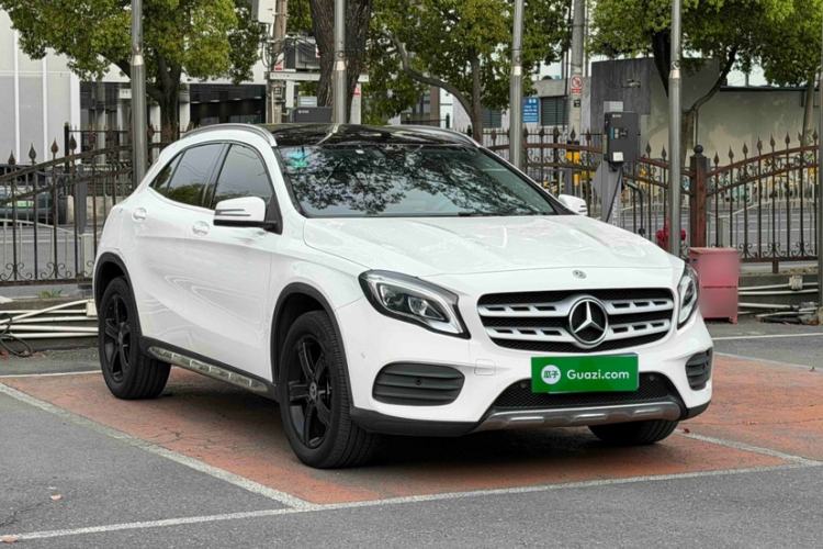 Used Mercedes-Benz GLA 2019 GLA 200 Fashion Model Exterior 1