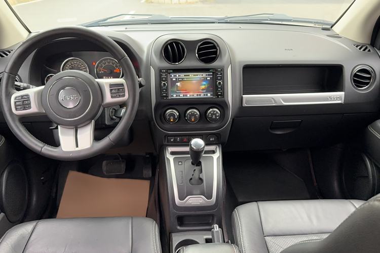 Used Jeep Compass 2014 Revised Version 2.0L Two-Wheel Drive Elite Edition