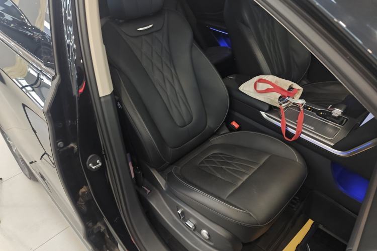 Used Hongqi HS7 PHEV 2024 2.0T PHEV Four-Wheel Drive Flagship Edition 6 Seats
