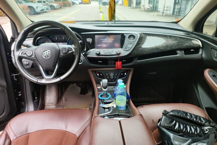 Used Buick Envision 2014 28T Four-Wheel Drive Elite Model Center Console