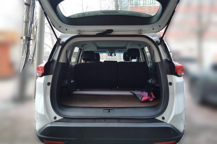 Used Chevrolet Orlando 2020 Light Hybrid Redline 530T Automatic Enjoyment Edition (5+2 Models)
