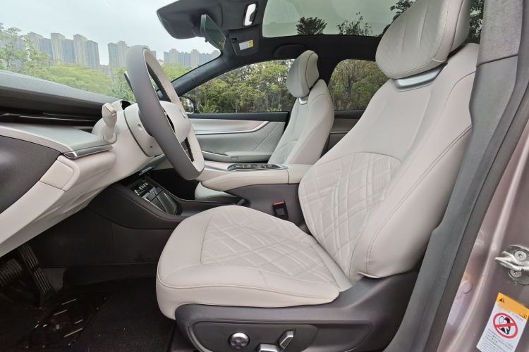 Used CHANGAN NEVO A07 2024 All-Electric "True Fragrance" Edition 710 Flagship Model Left Front Seat