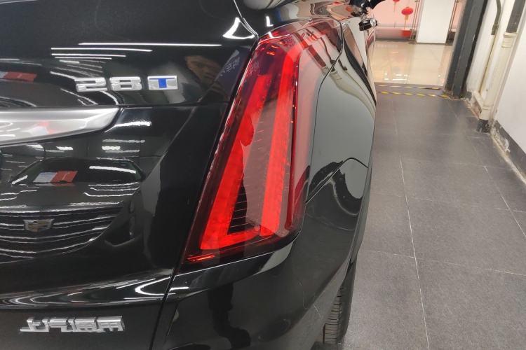 Used Cadillac XT5 2023 2.0T Two-Wheel-Drive Fashion Edition
