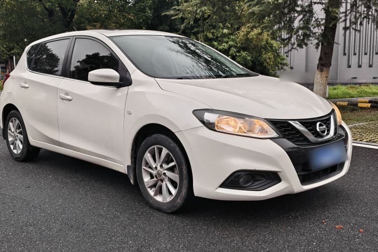 Used Nissan Tiida 2016 1.6L CVT Cool Dynamic Edition