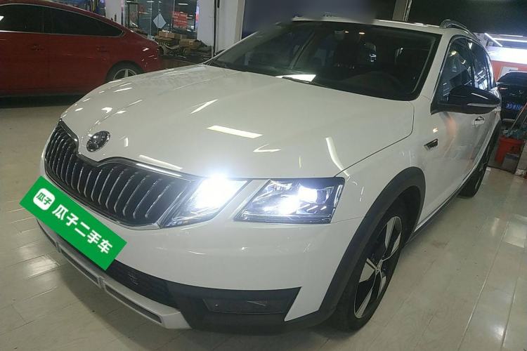 Used Skoda Octavia 2019 TSI280 DSG Luxury Edition Station Wagon China VI Standard