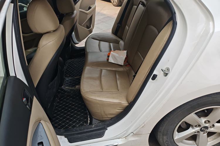 Used Kia K5 2014 2.0L Manual GL