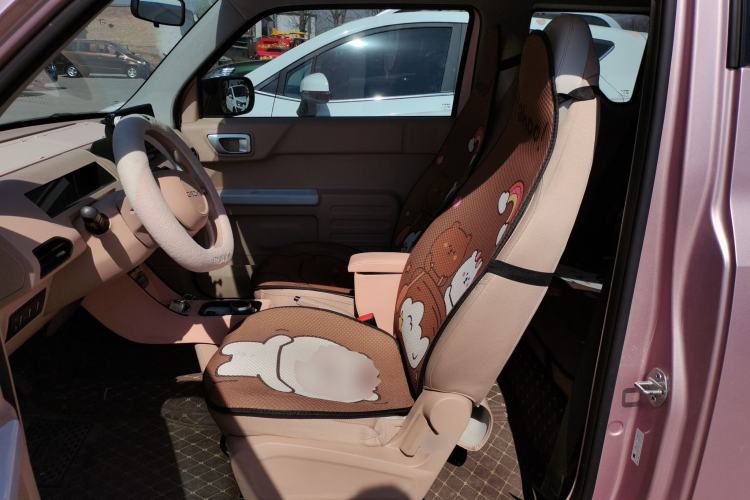 Used Geely Galaxy Panda 2023 Panda Mini 200km Endurance Bear
