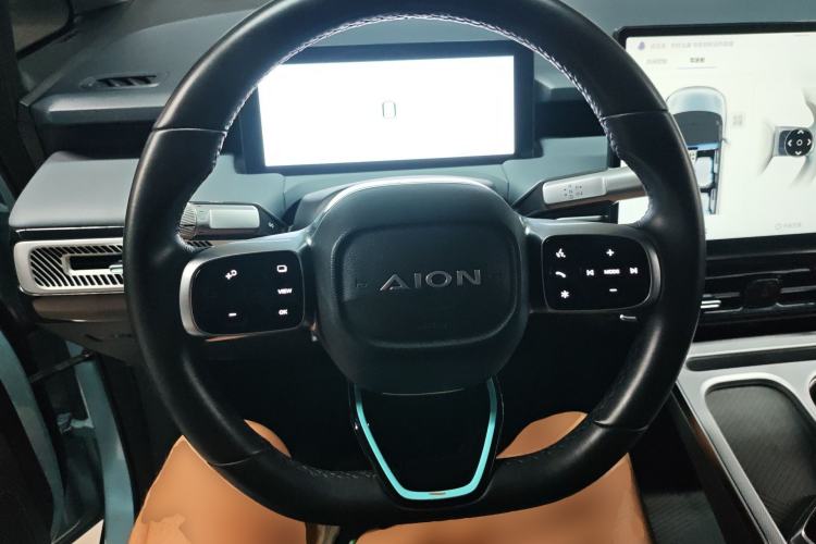 Used AION Y 2023 Younger