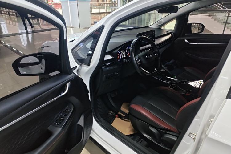 Used Geely Auto Vision X3 2021 PRO 1.5L CVT Deluxe Model Driver Seat