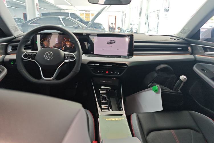 Used Volkswagen Lamando 2024 Lavida L 280TSI DSG Cool & Spicy Edition
