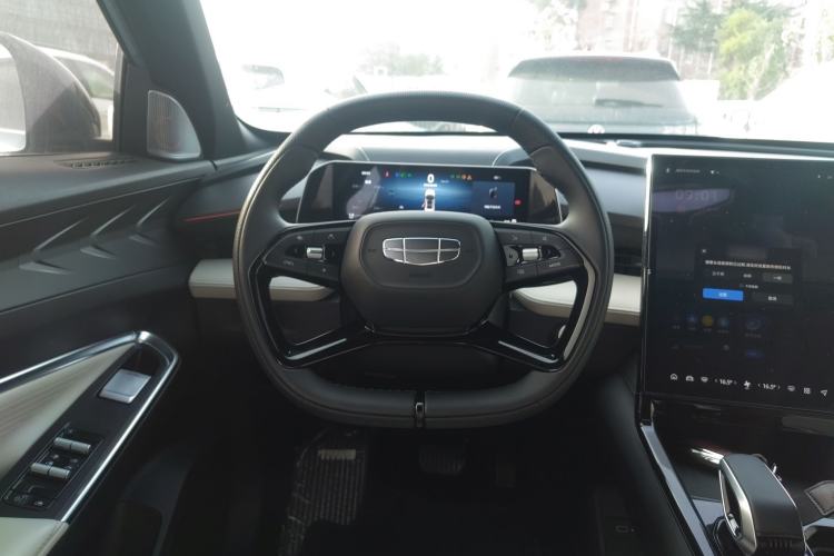 Used Geely Auto Emgrand X7 Sport 2023 Boyue COOL 1.5TD ZhiZun Edition