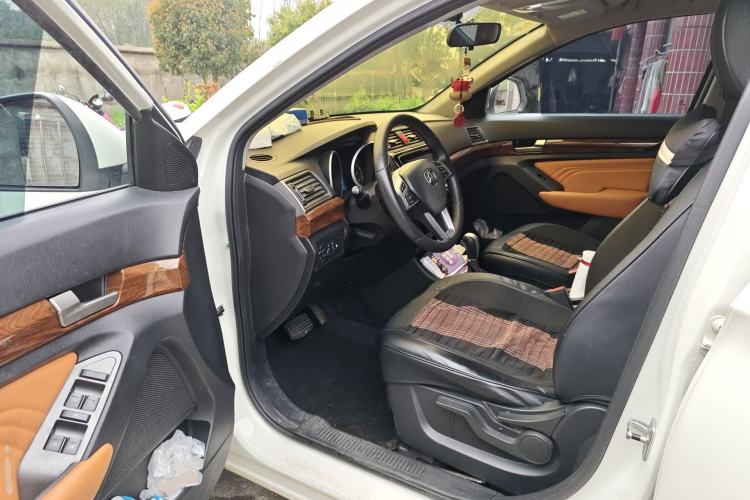 Used BAIC Weiwang S50 2016 1.5T CVT Joyful Elite Edition
