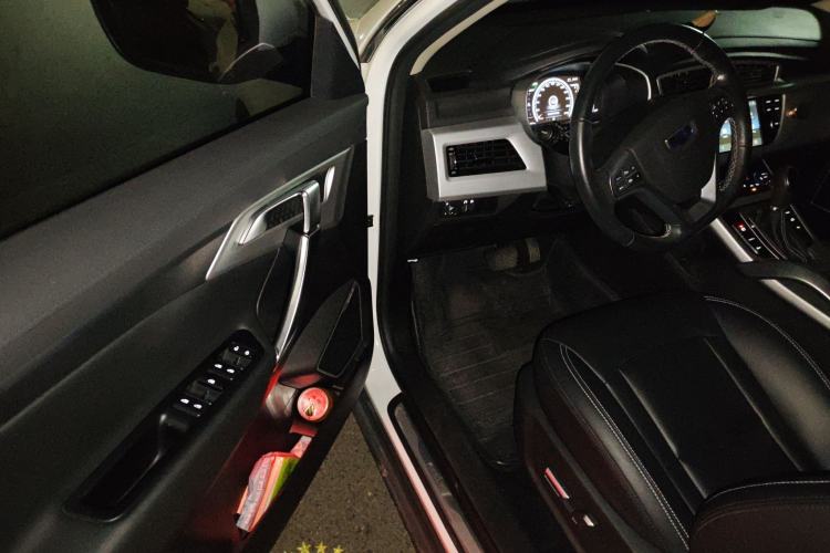 Used Geely Auto Emgrand X7 Sport 2016 1.8TD Automatic Smart Model
