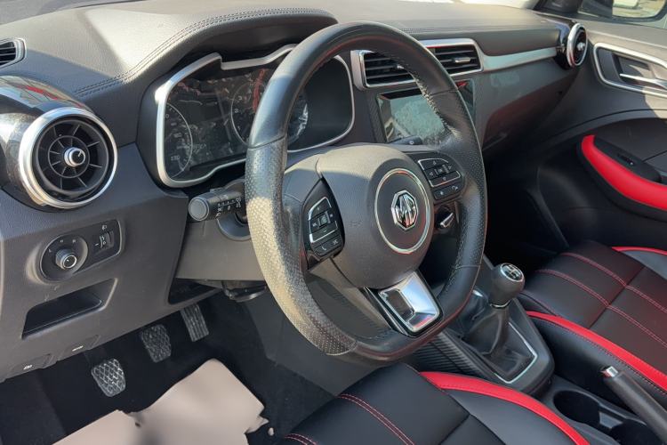 Used MG ZS 2019 1.5L Manual 65-inch Giant-Sized Sunroof Global Edition China VI Standard