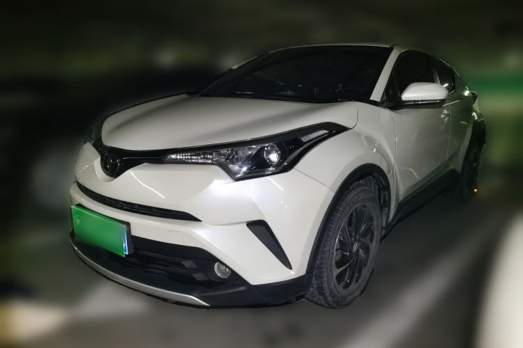 Used Toyota IZOA 2018 2.0L Yichi Version China VI Standard