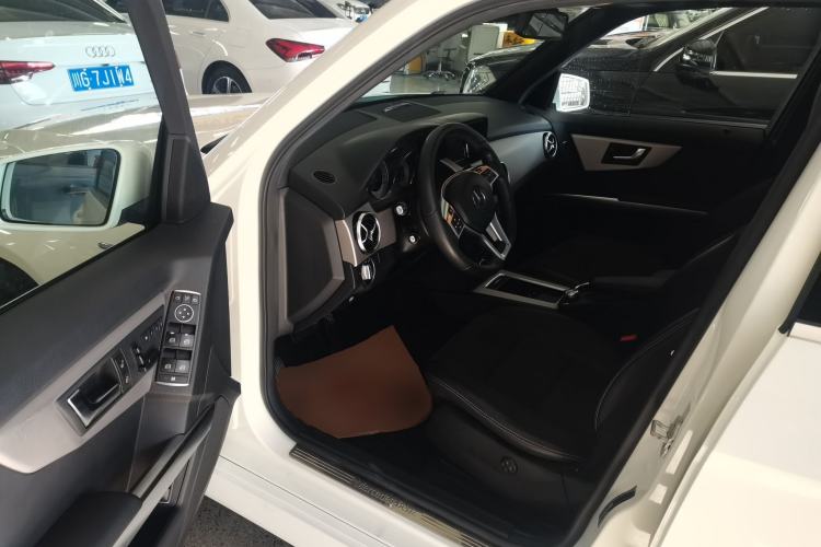 Used Mercedes-Benz GLK-Class 2015 GLK 260 4MATIC Fashion Edition Ultimate Version